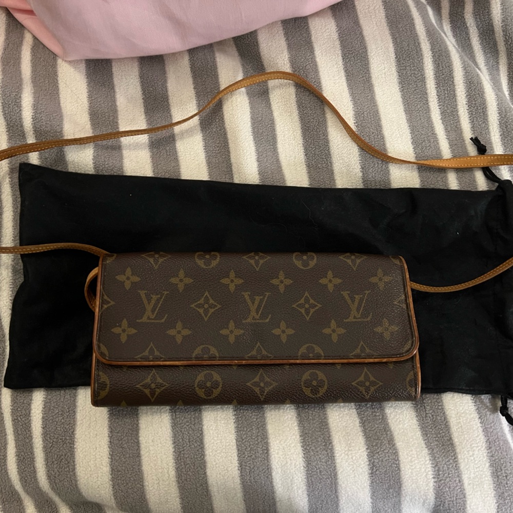 Louis Vuitton Brown Monogram Clutch Crossbody bag